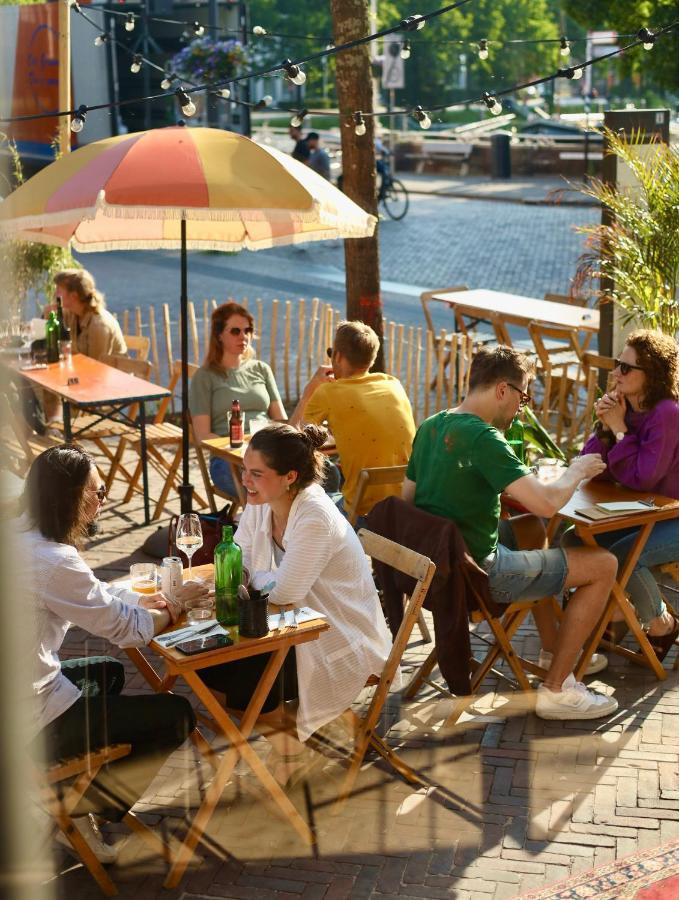 Hostel & Bar De Basis زفولا المظهر الخارجي الصورة