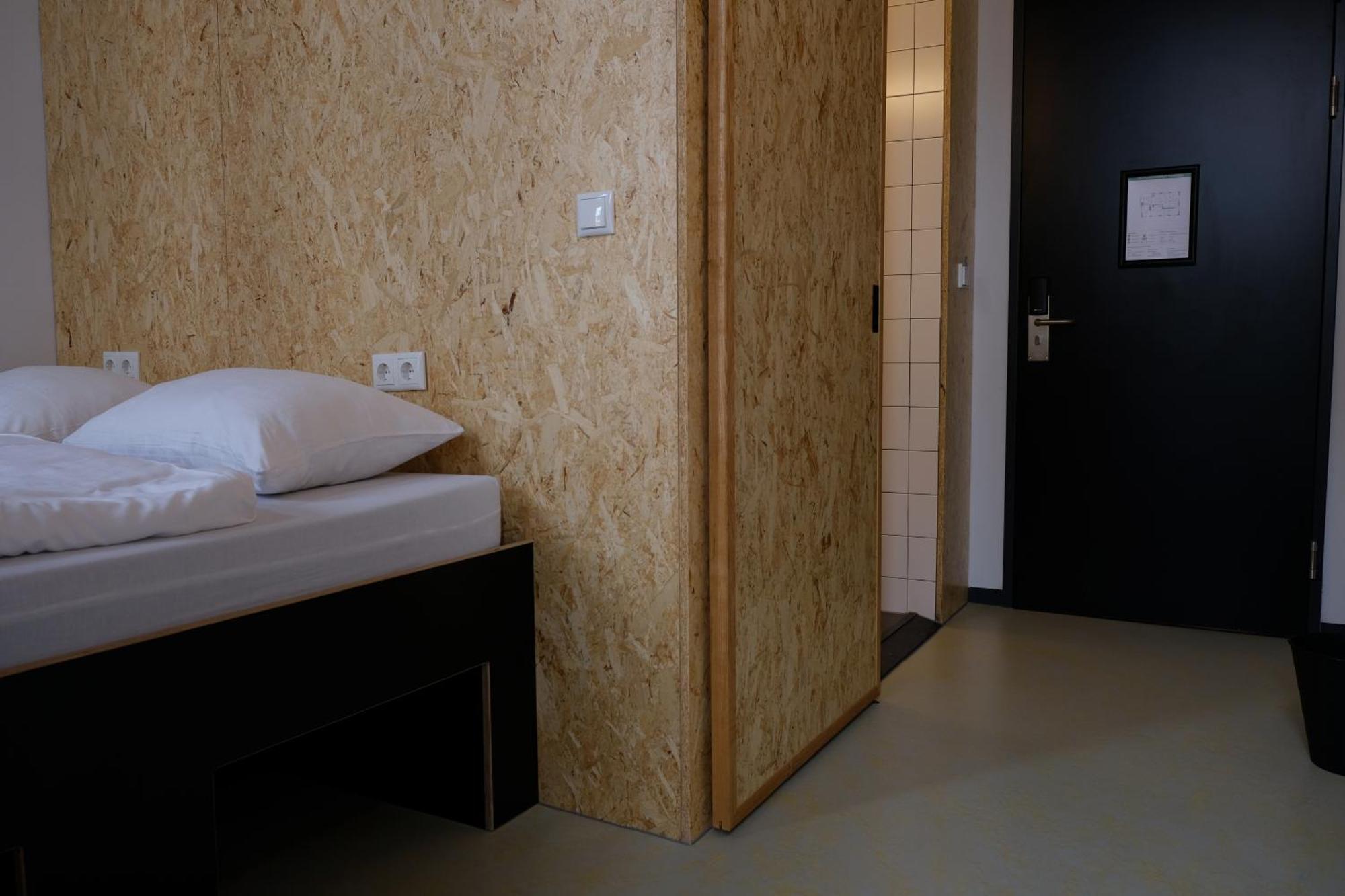 Hostel & Bar De Basis زفولا المظهر الخارجي الصورة
