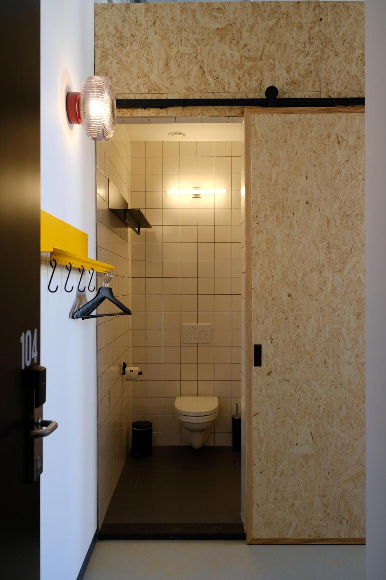 Hostel & Bar De Basis زفولا المظهر الخارجي الصورة